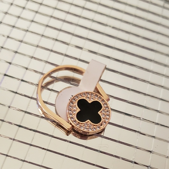 Gold clover ring - Picture 3 of 3